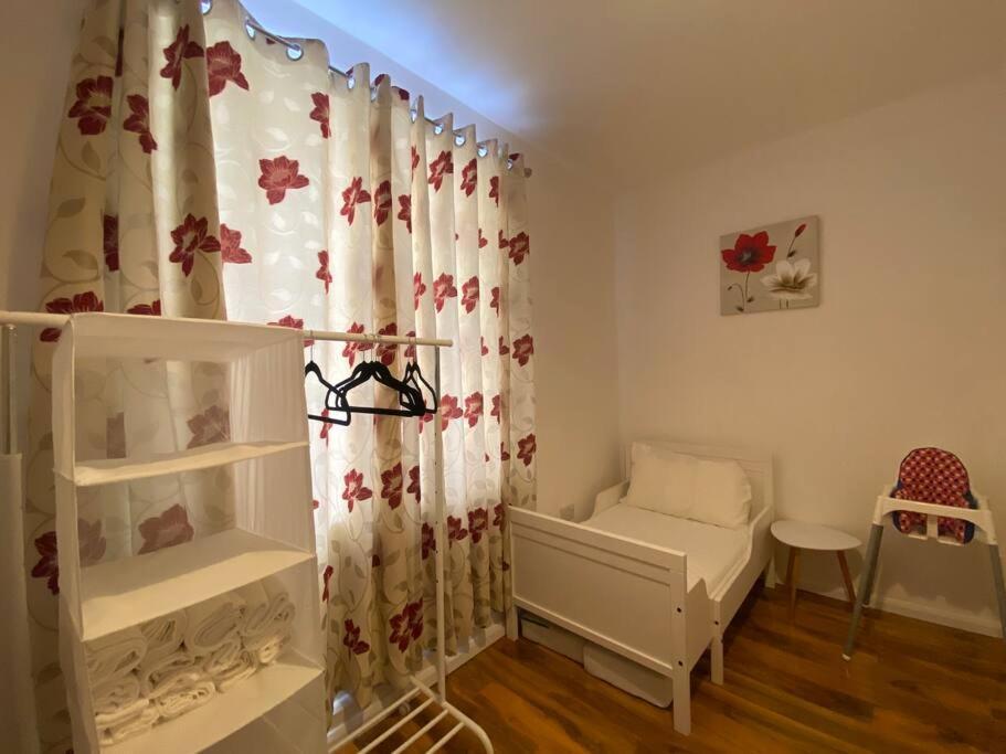 5 Bedroom House Near Cardiff City. エクステリア 写真