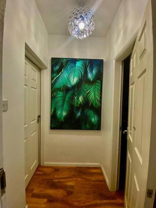 5 Bedroom House Near Cardiff City. エクステリア 写真